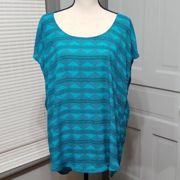 Torrid Diamond Print Strappy Georgette Top - Picture 2 of 8